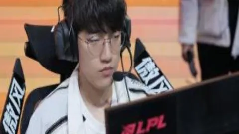 中超黯然！挪超进球如潮中超零进球，国足中场新星恐遭冷落？